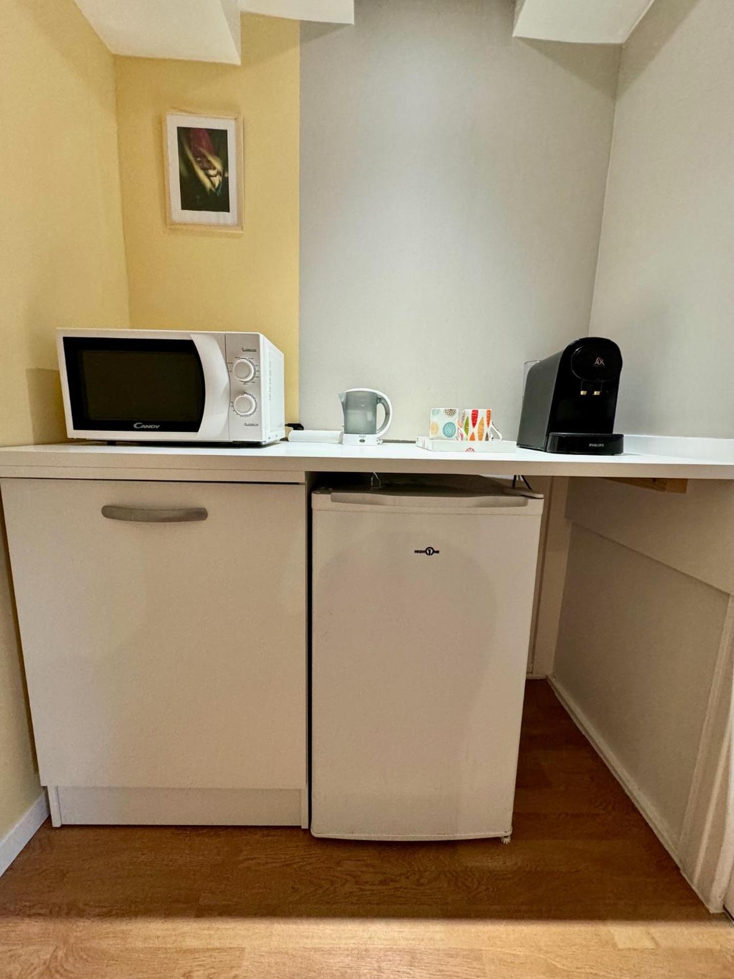 Appartement Lumineux Et Renove Pres De Montmartre "Amelie" Parigi Esterno foto