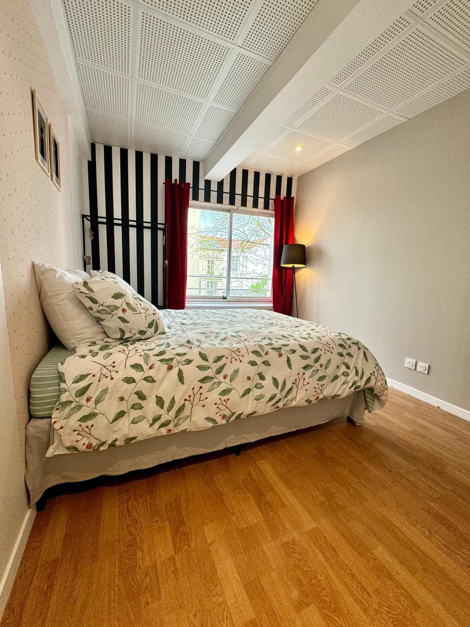 Appartement Lumineux Et Renove Pres De Montmartre "Amelie" Parigi Esterno foto
