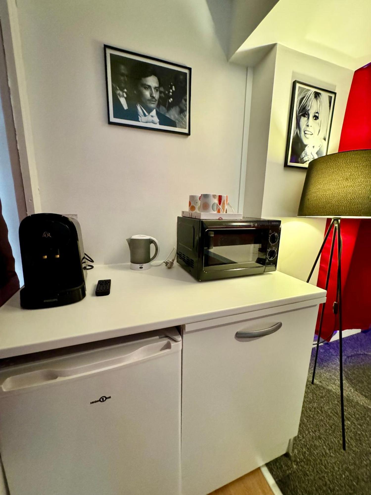 Appartement Lumineux Et Renove Pres De Montmartre "Amelie" Parigi Esterno foto
