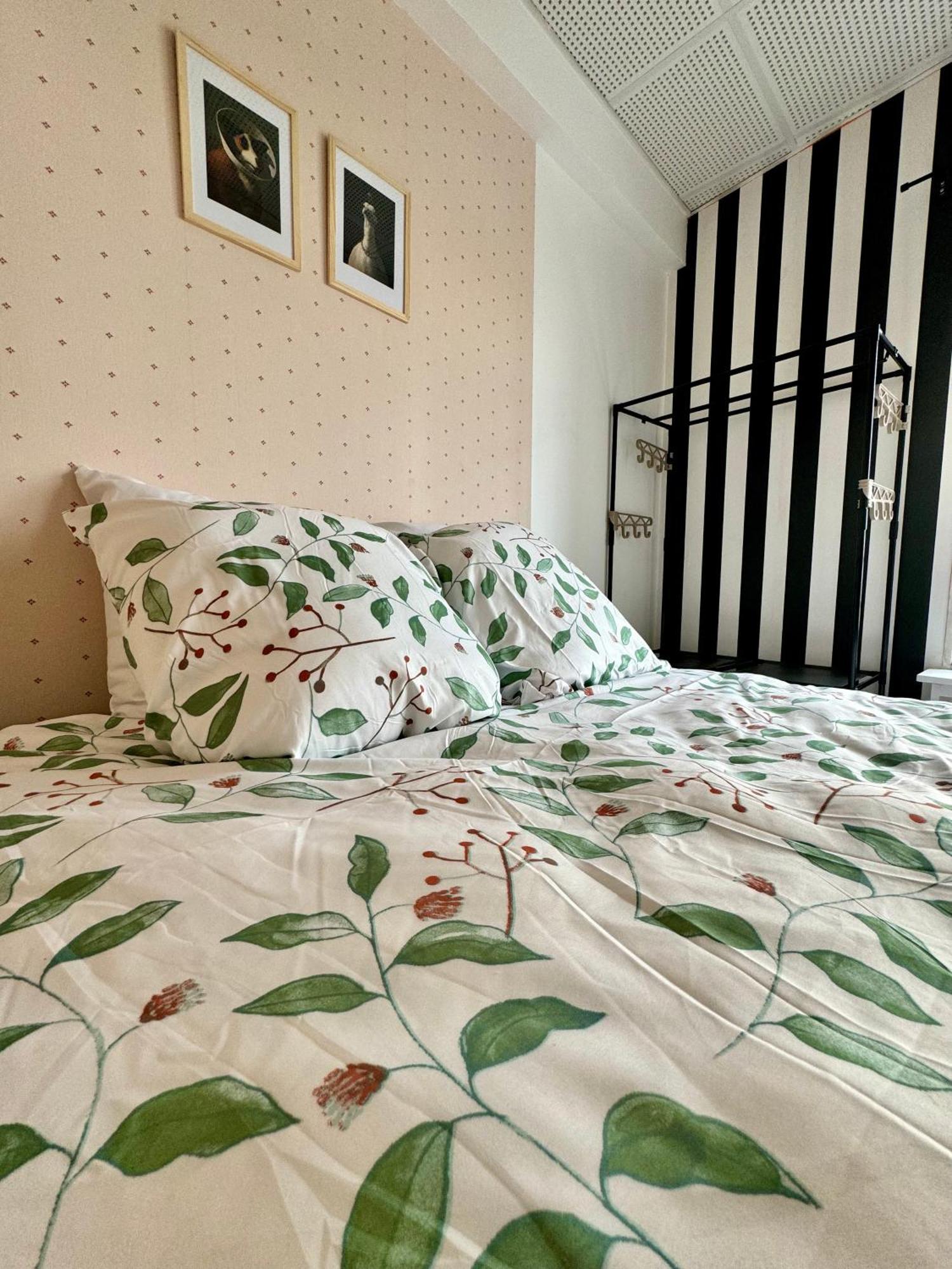 Appartement Lumineux Et Renove Pres De Montmartre "Amelie" Parigi Esterno foto