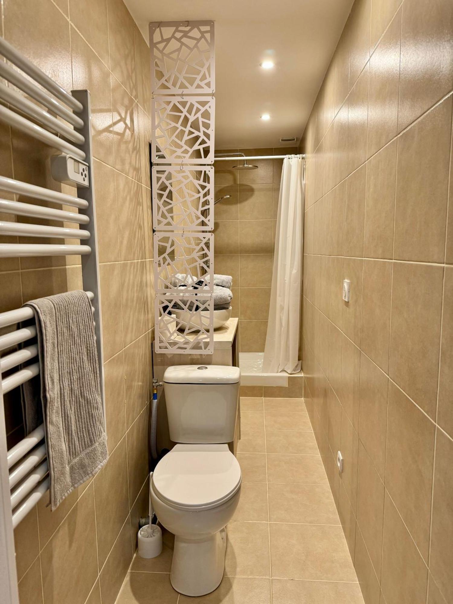Appartement Lumineux Et Renove Pres De Montmartre "Amelie" Parigi Esterno foto